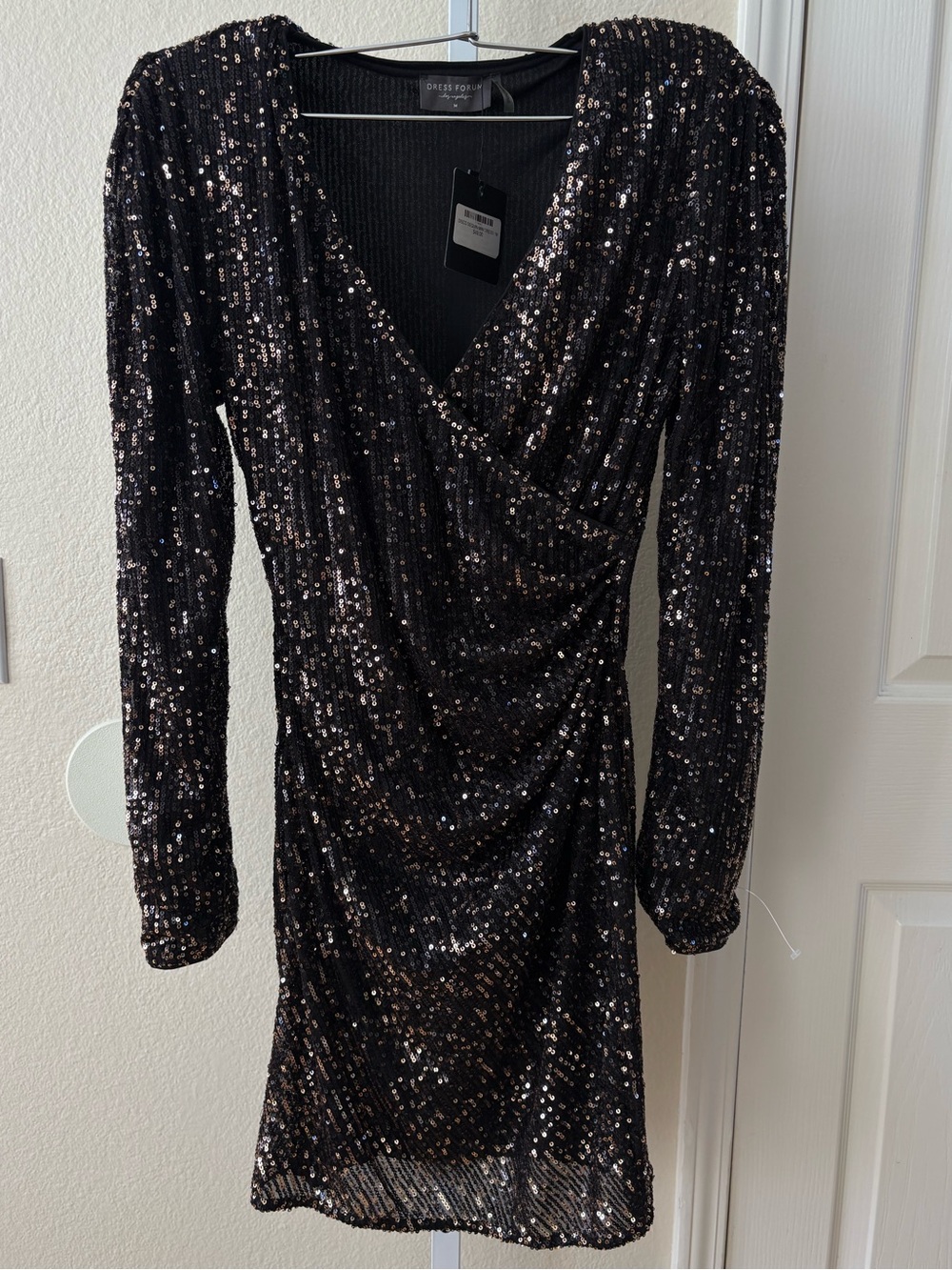 NWT - Dress Forum Disco Sequin Mini Dress - Size M